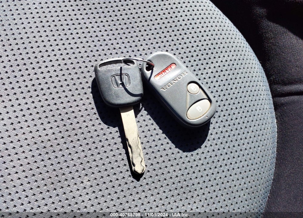 2007 HONDA FIT VIN: JHMGD38497S066779