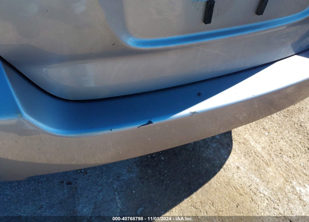 2007 HONDA FIT VIN: JHMGD38497S066779