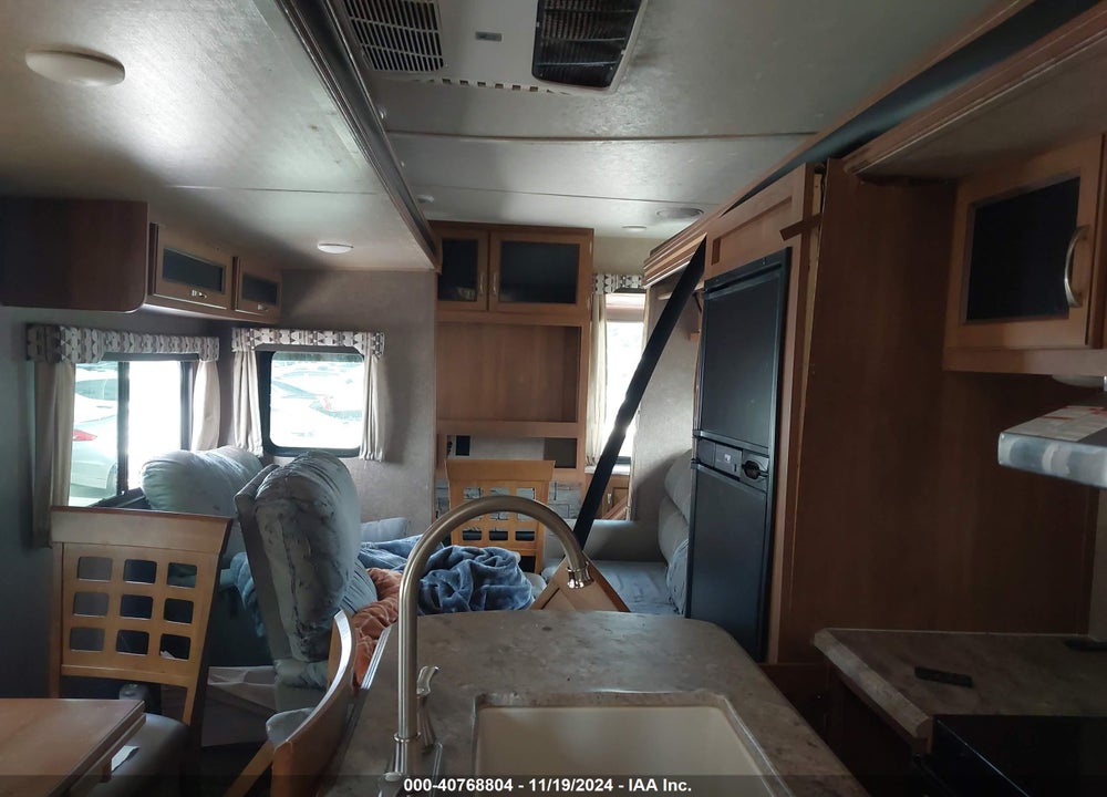 2018 COACHMAN TRAVEL TRAILER VIN: 5ZT2CAYBXJX011963
