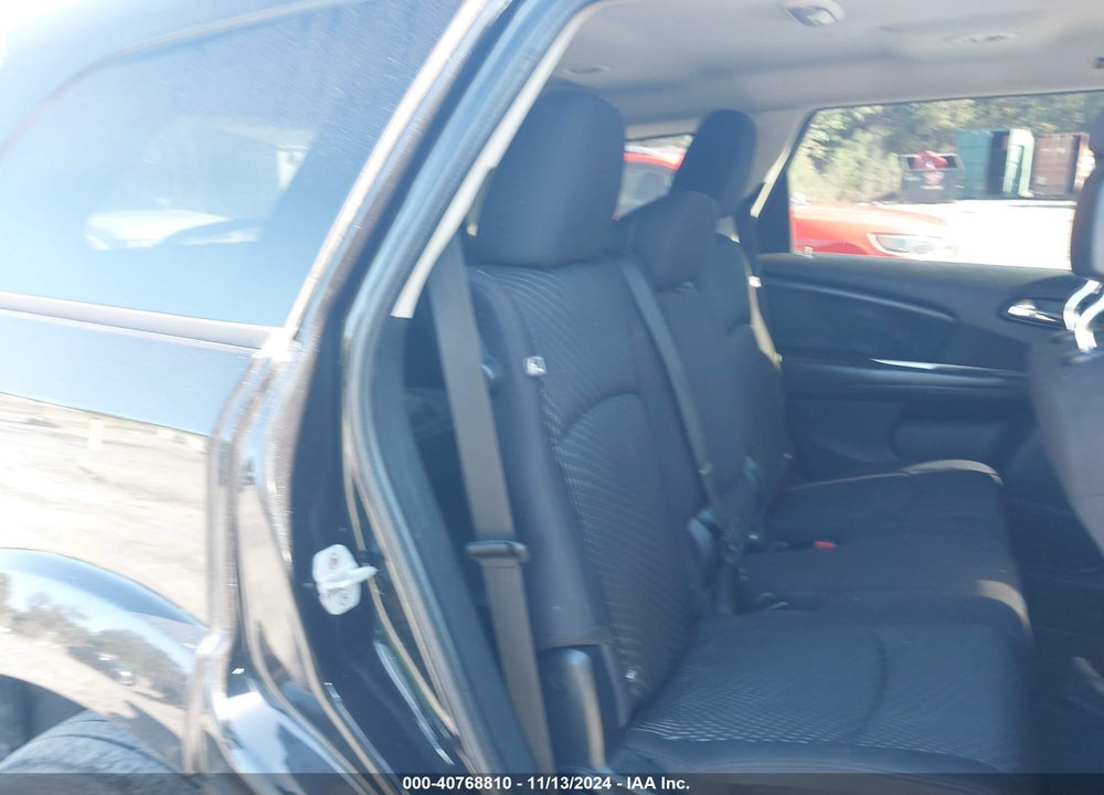 2013 DODGE JOURNEY SXT VIN: 3C4PDCBG1DT592323