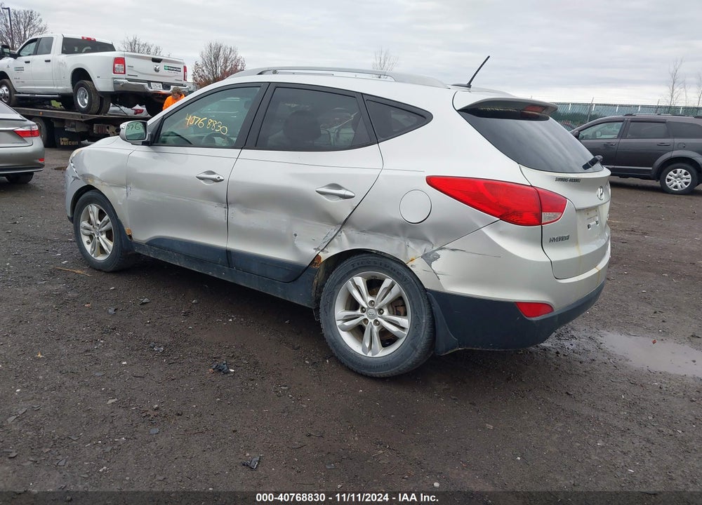 2013 HYUNDAI TUCSON GLS VIN: KM8JUCACXDU763446