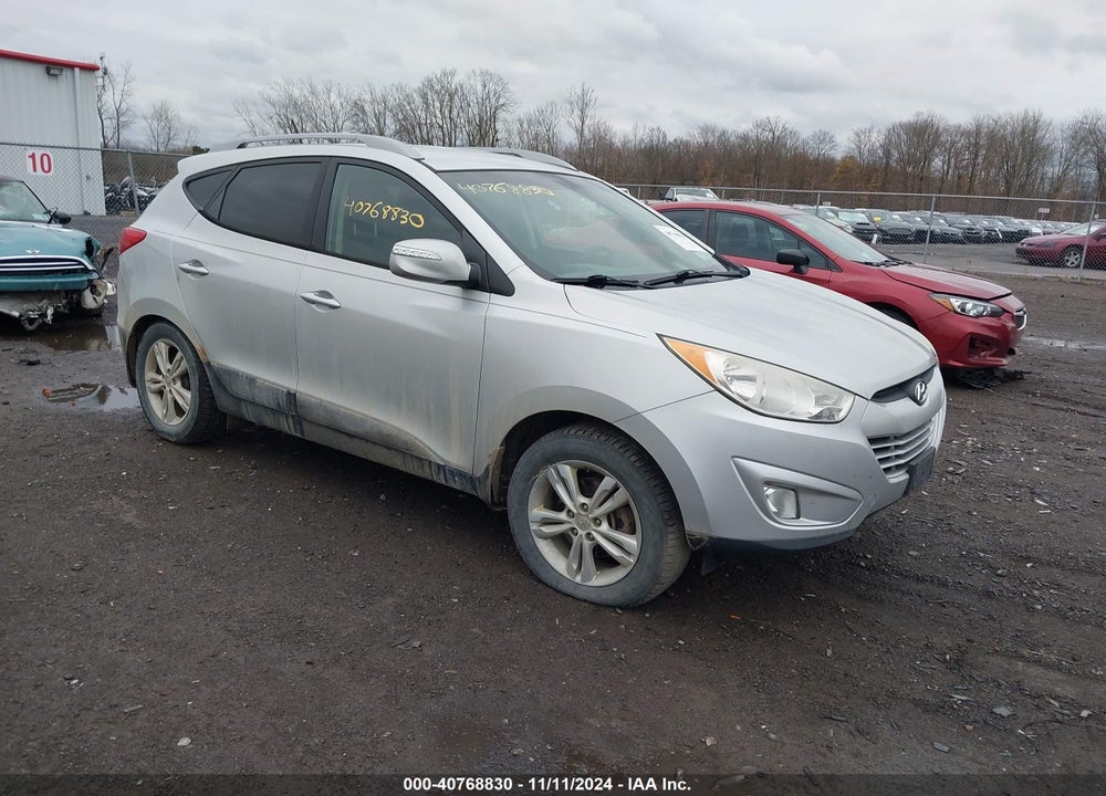 2013 HYUNDAI TUCSON GLS VIN: KM8JUCACXDU763446