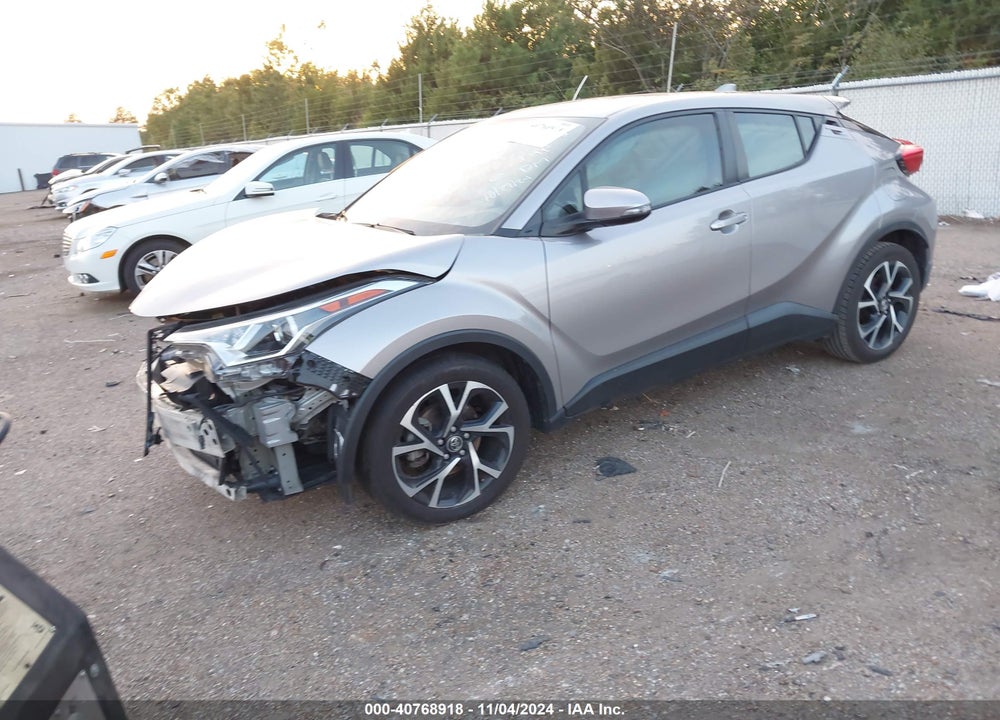2019 TOYOTA C-HR XLE VIN: NMTKHMBX7KR080415