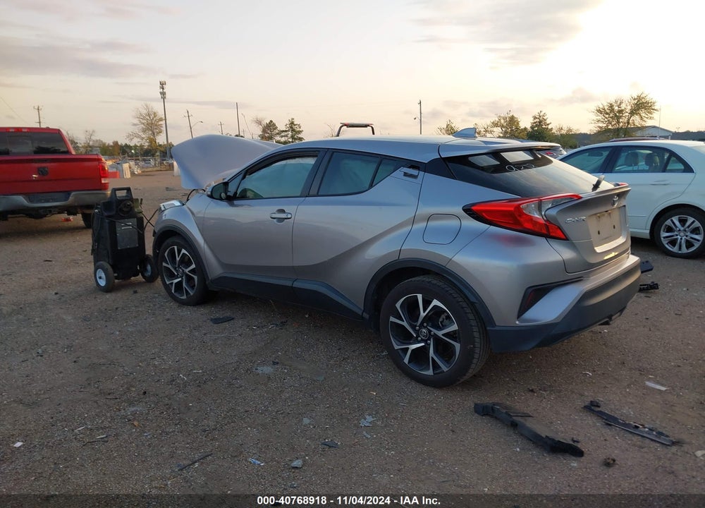 2019 TOYOTA C-HR XLE VIN: NMTKHMBX7KR080415