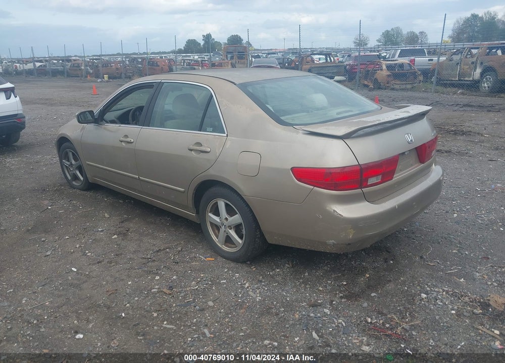 2005 HONDA ACCORD 2.4 EX VIN: 1HGCM56715A101893