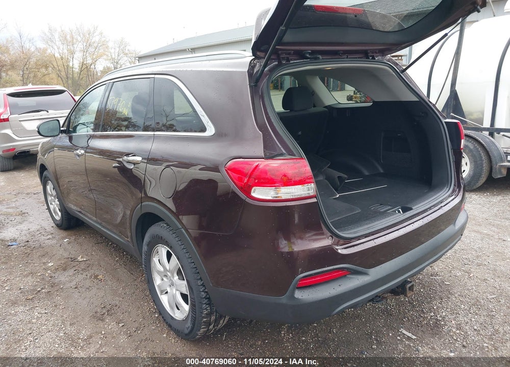 2016 KIA SORENTO 2.4L LX VIN: 5XYPG4A35GG020517