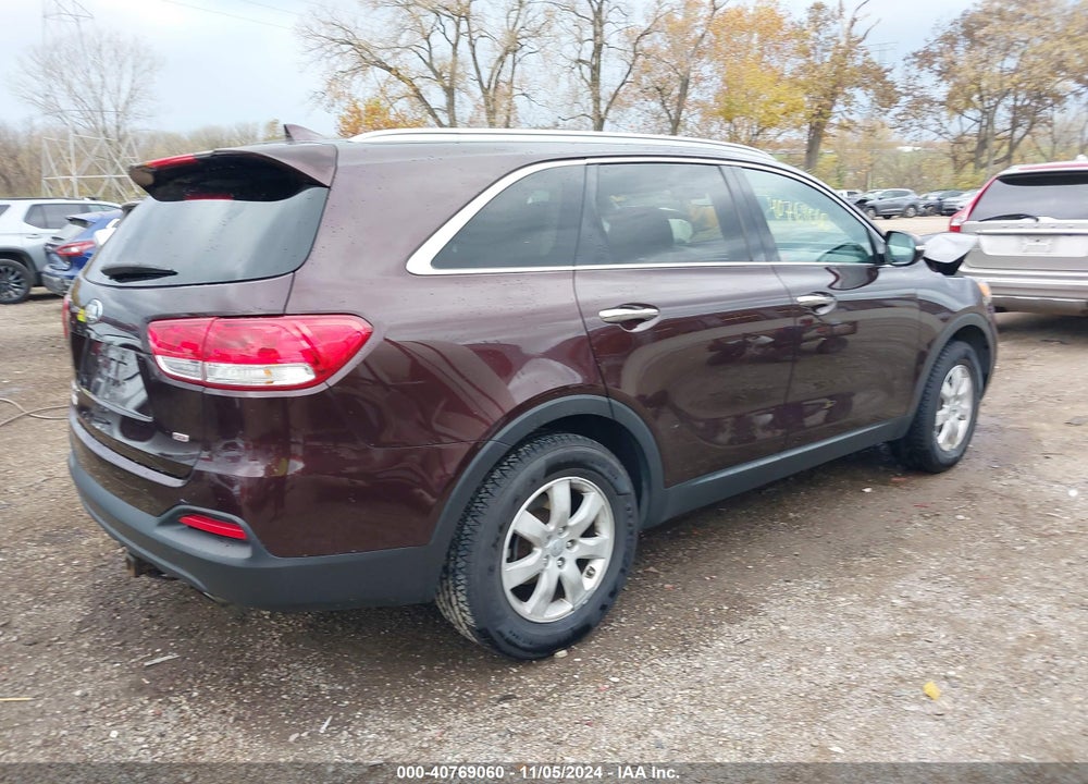 2016 KIA SORENTO 2.4L LX VIN: 5XYPG4A35GG020517