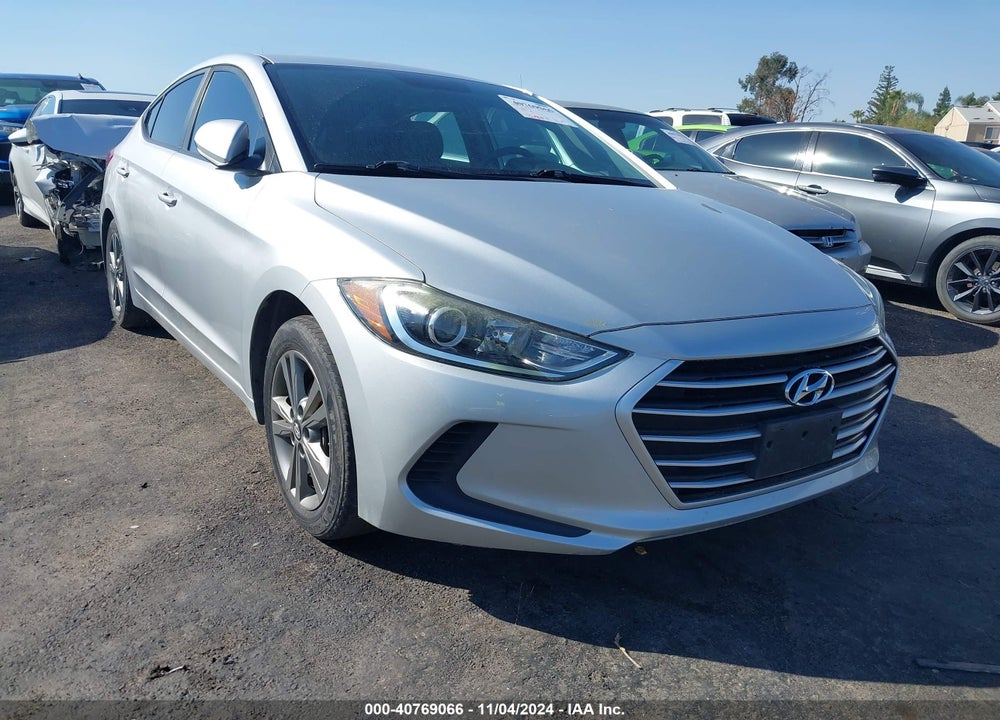 2017 HYUNDAI ELANTRA SE VIN: 5NPD84LF9HH142699
