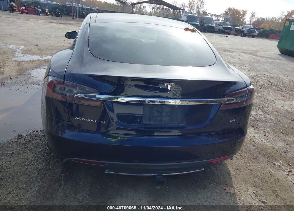 2013 TESLA MODEL S VIN: 5YJSA1CN3DFP08883