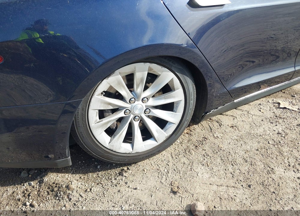 2013 TESLA MODEL S VIN: 5YJSA1CN3DFP08883