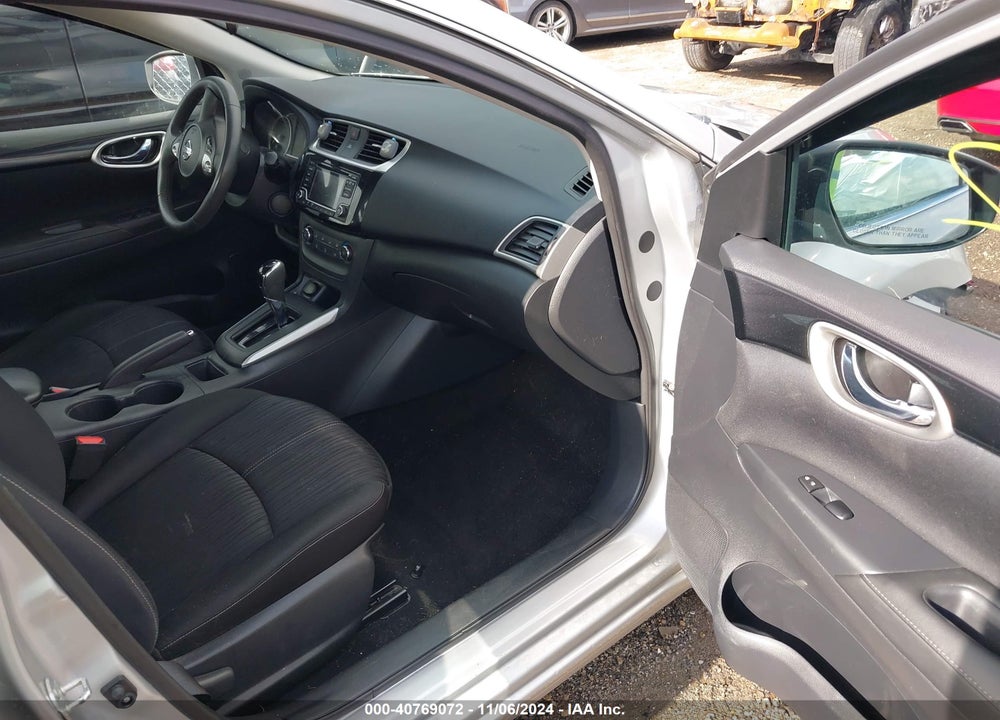 2017 NISSAN SENTRA SV VIN: 3N1AB7AP9HY341680