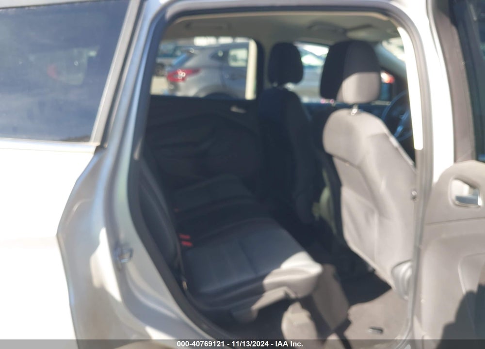 2016 FORD ESCAPE SE VIN: 1FMCU9GX5GUC52463