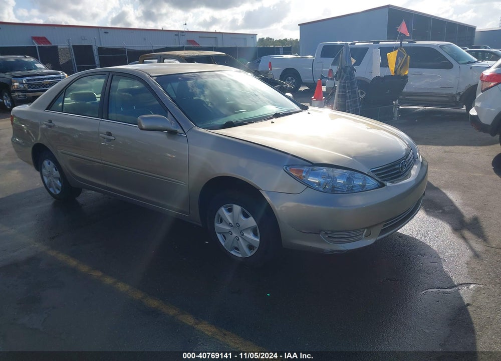 2005 TOYOTA CAMRY LE VIN: 4T1BE32K65U388082