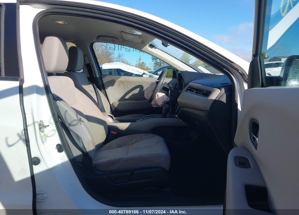 2016 HONDA HR-V LX VIN: 3CZRU6H39GM754108