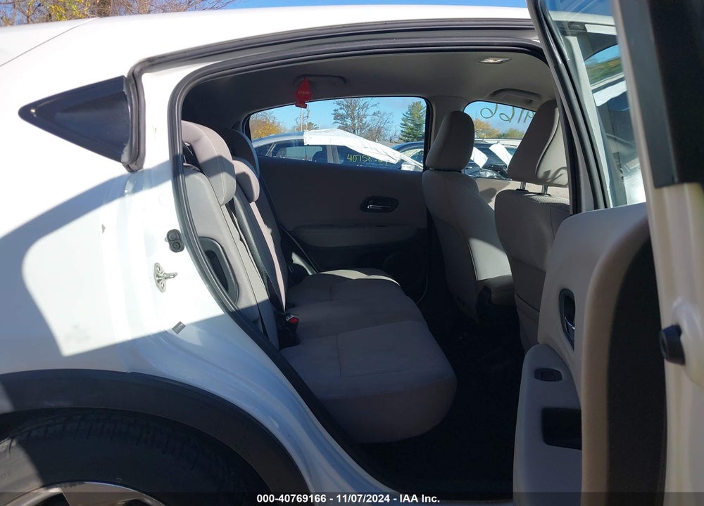 2016 HONDA HR-V LX VIN: 3CZRU6H39GM754108
