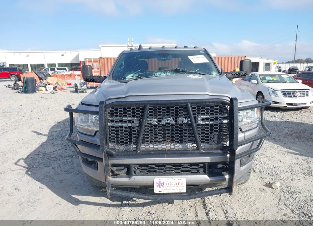 2019 RAM 2500 BIG HORN 4X4 6'4 BOX VIN: 3C6UR5DL4KG713238