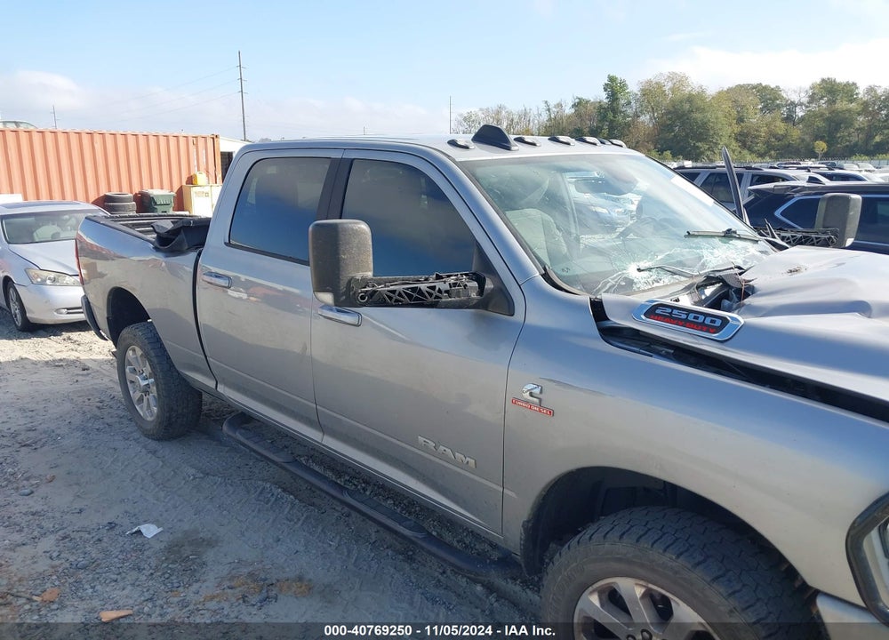 2019 RAM 2500 BIG HORN 4X4 6'4 BOX VIN: 3C6UR5DL4KG713238