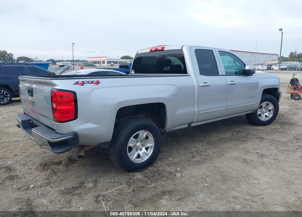2018 CHEVROLET SILVERADO 1500 1LT VIN: 1GCVKREC2JZ173720