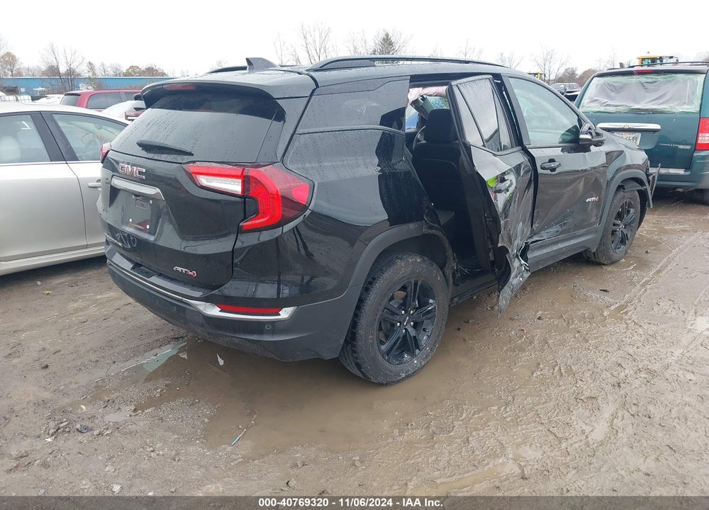 2022 GMC TERRAIN AWD AT4 VIN: 3GKALYEV1NL252692