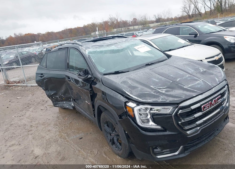 2022 GMC TERRAIN AWD AT4 VIN: 3GKALYEV1NL252692