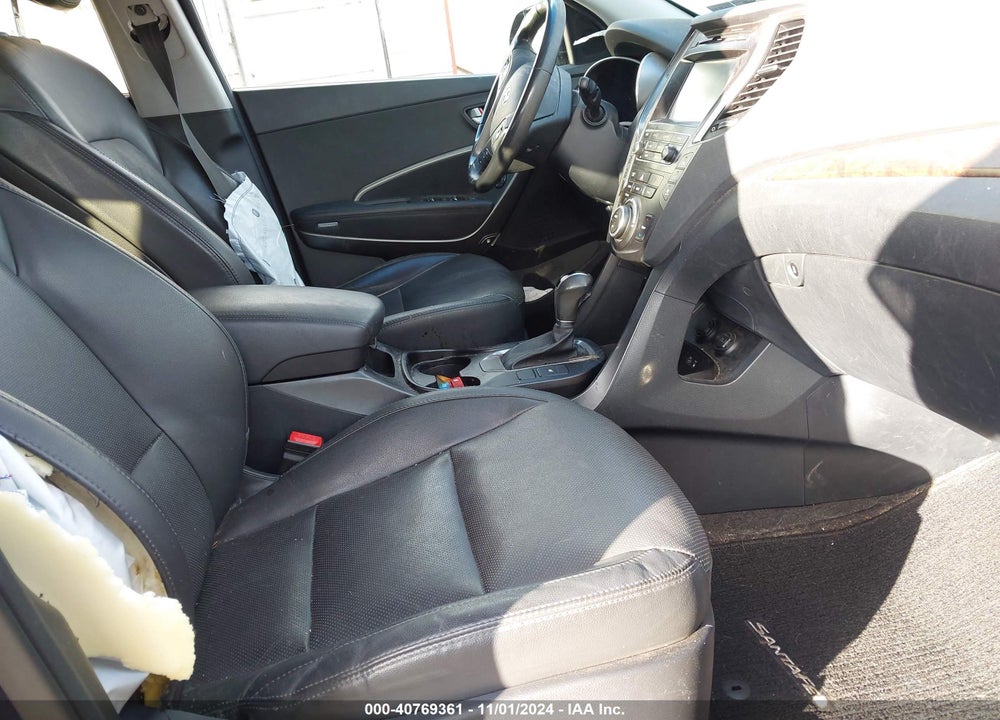 2018 HYUNDAI SANTA FE SE VIN: KM8SNDHF6JU283486