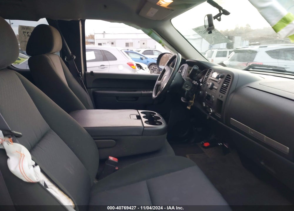 2013 GMC SIERRA 1500 SLE VIN: 1GTR2VE70DZ382200