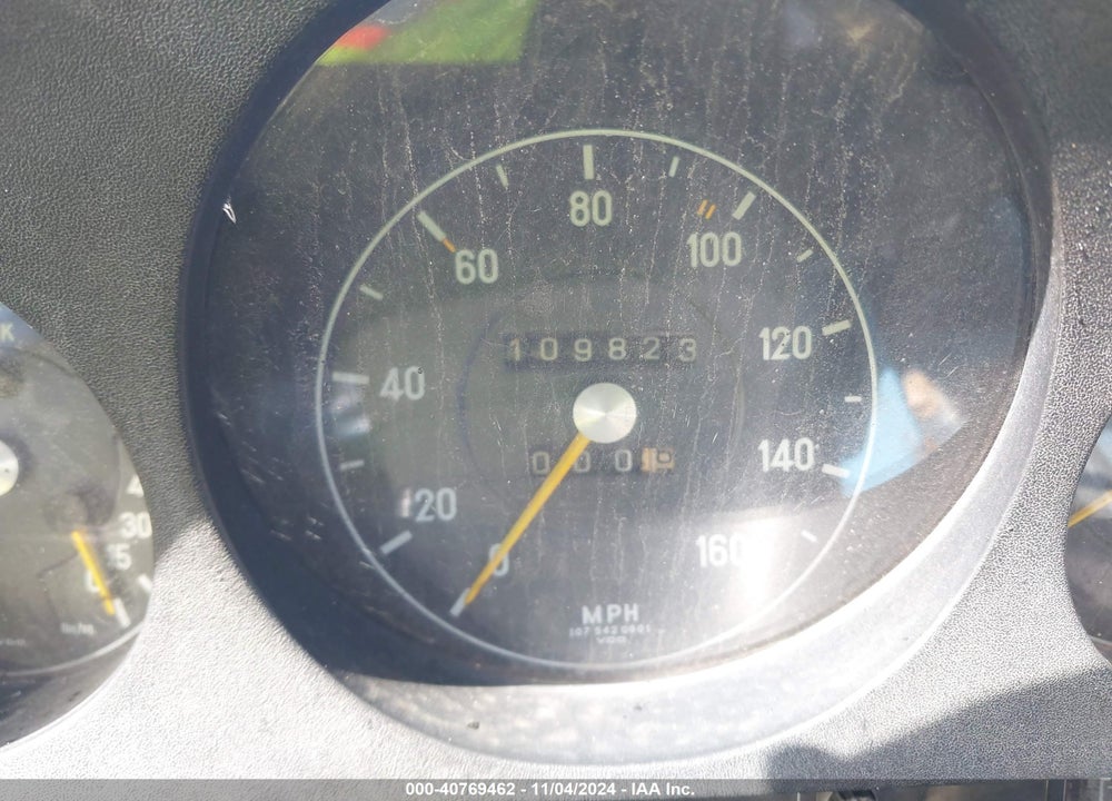 1972 MERCEDES E350 VIN: 10704412003743
