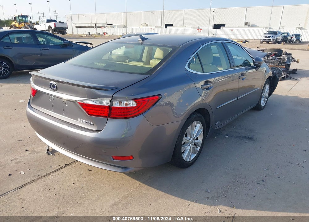 2013 LEXUS ES 300H VIN: JTHBW1GG5D2017627