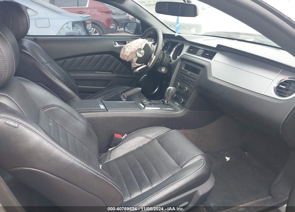 2014 FORD MUSTANG V6 PREMIUM VIN: 1ZVBP8AM8E5251246