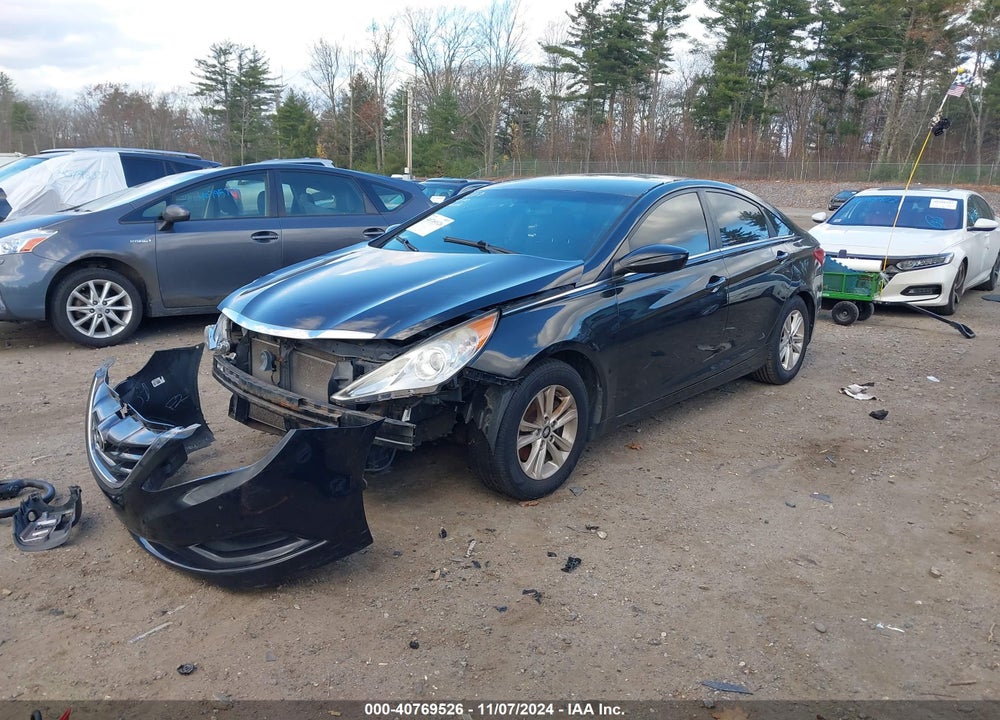 2012 HYUNDAI SONATA GLS VIN: 5NPEB4AC2CH312330