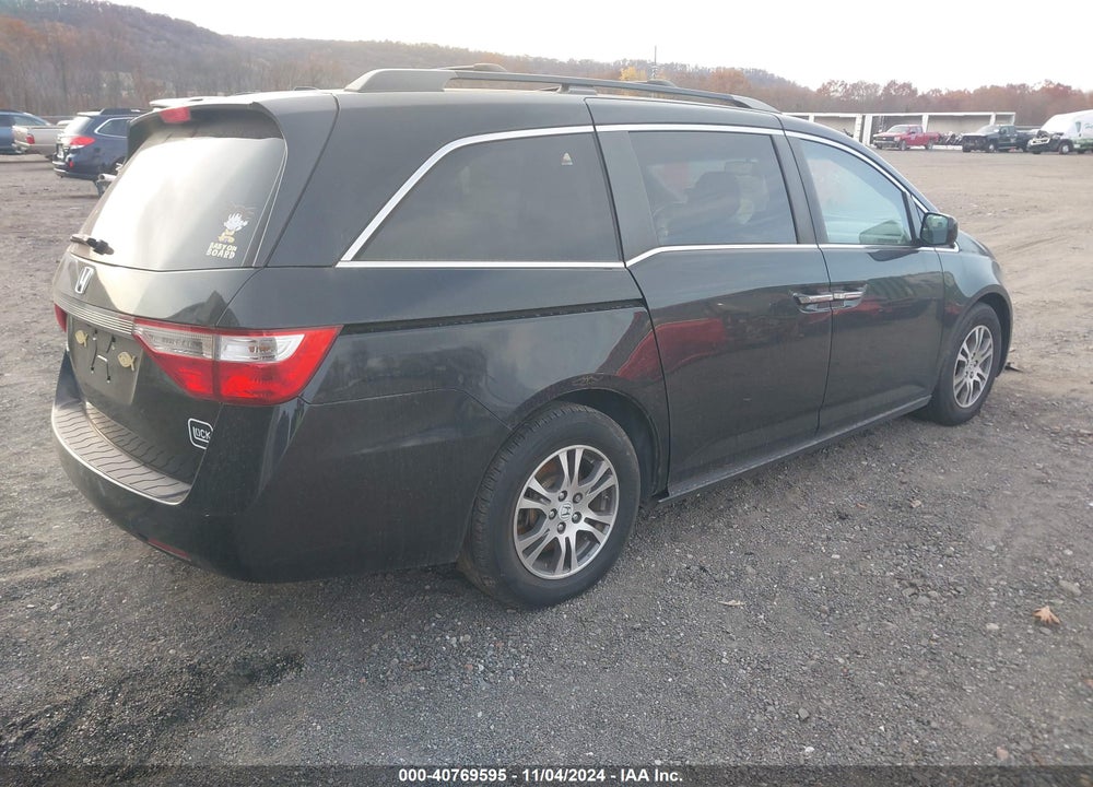 2011 HONDA ODYSSEY EX-L VIN: 5FNRL5H65BB091498