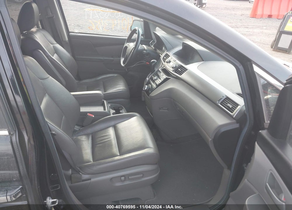 2011 HONDA ODYSSEY EX-L VIN: 5FNRL5H65BB091498
