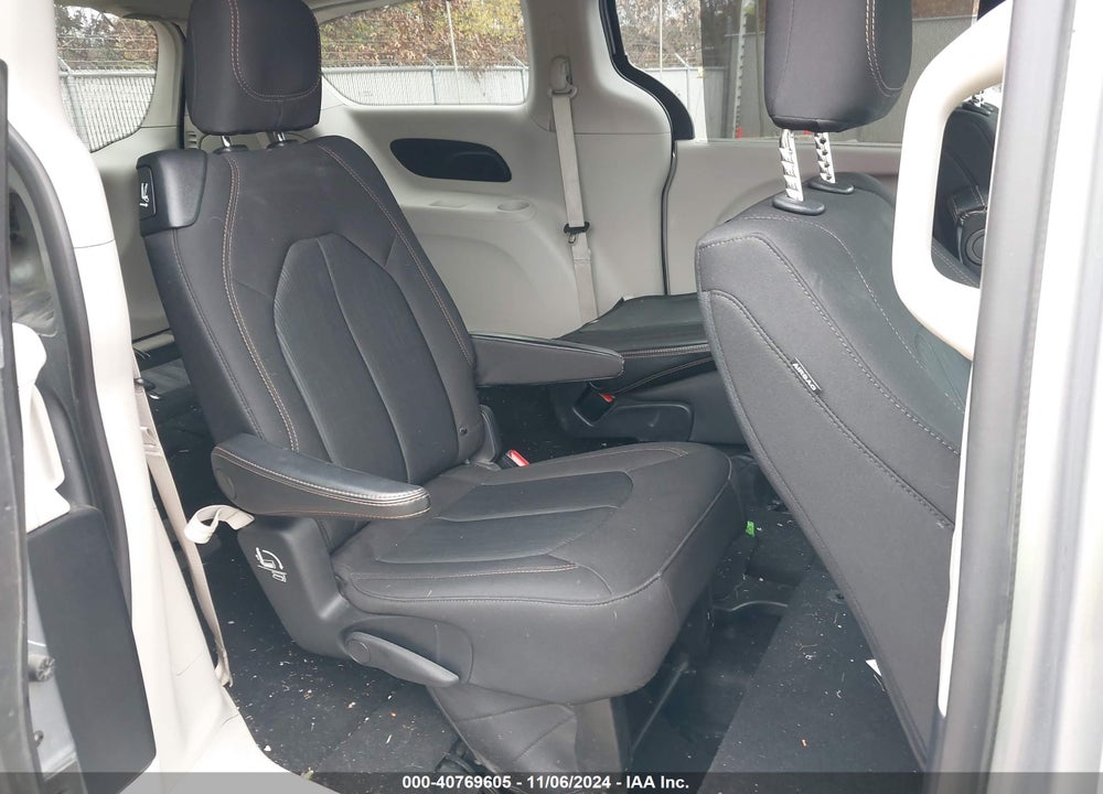2020 CHRYSLER PACIFICA TOURING VIN: 2C4RC1FG3LR134469