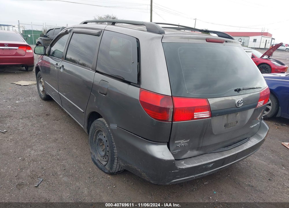 2005 TOYOTA SIENNA CE VIN: 5TDZA23C05S315648