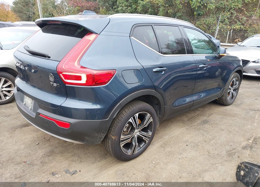 2022 VOLVO XC40 T5 INSCRIPTION VIN: YV4162UL7N2653615