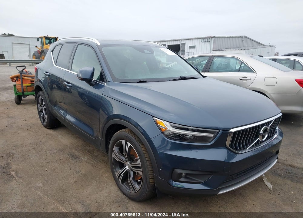 2022 VOLVO XC40 T5 INSCRIPTION VIN: YV4162UL7N2653615