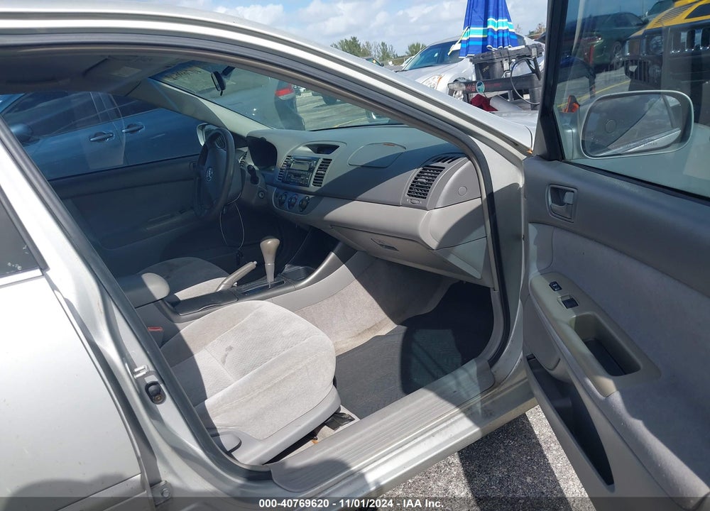 2003 TOYOTA CAMRY LE VIN: 4T1BE32K03U209998