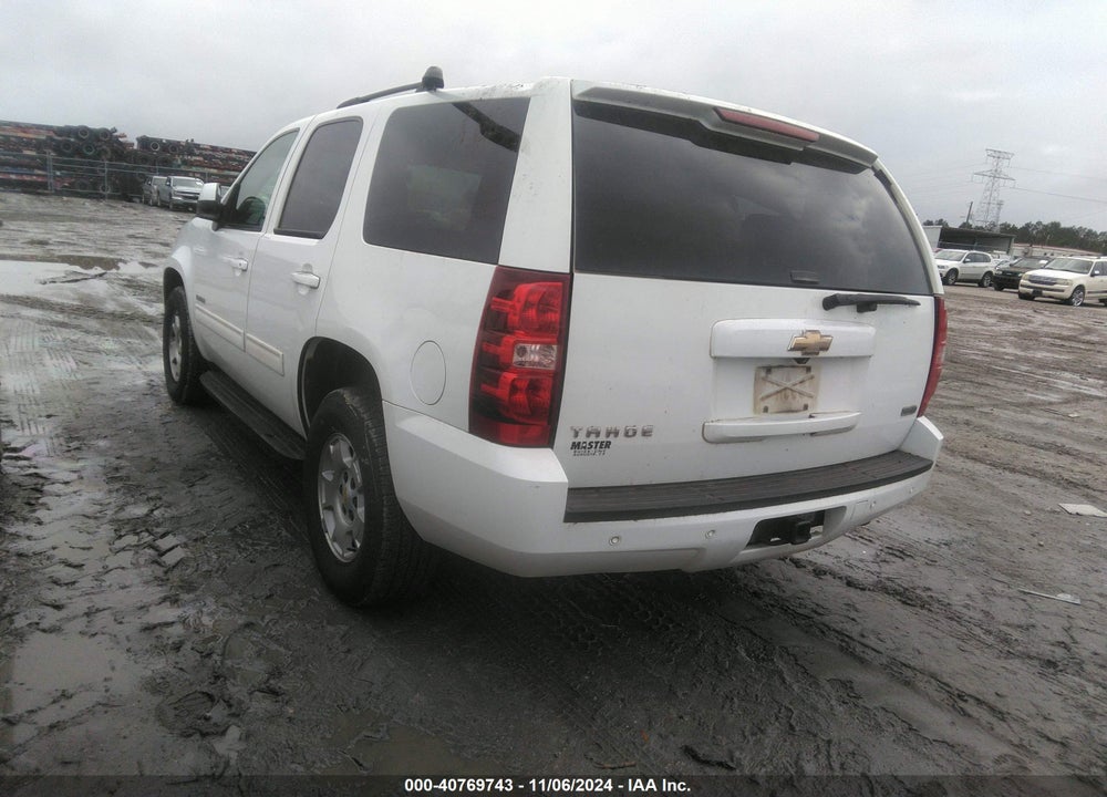2010 CHEVROLET TAHOE LS VIN: 1GNUCAE00AR101857