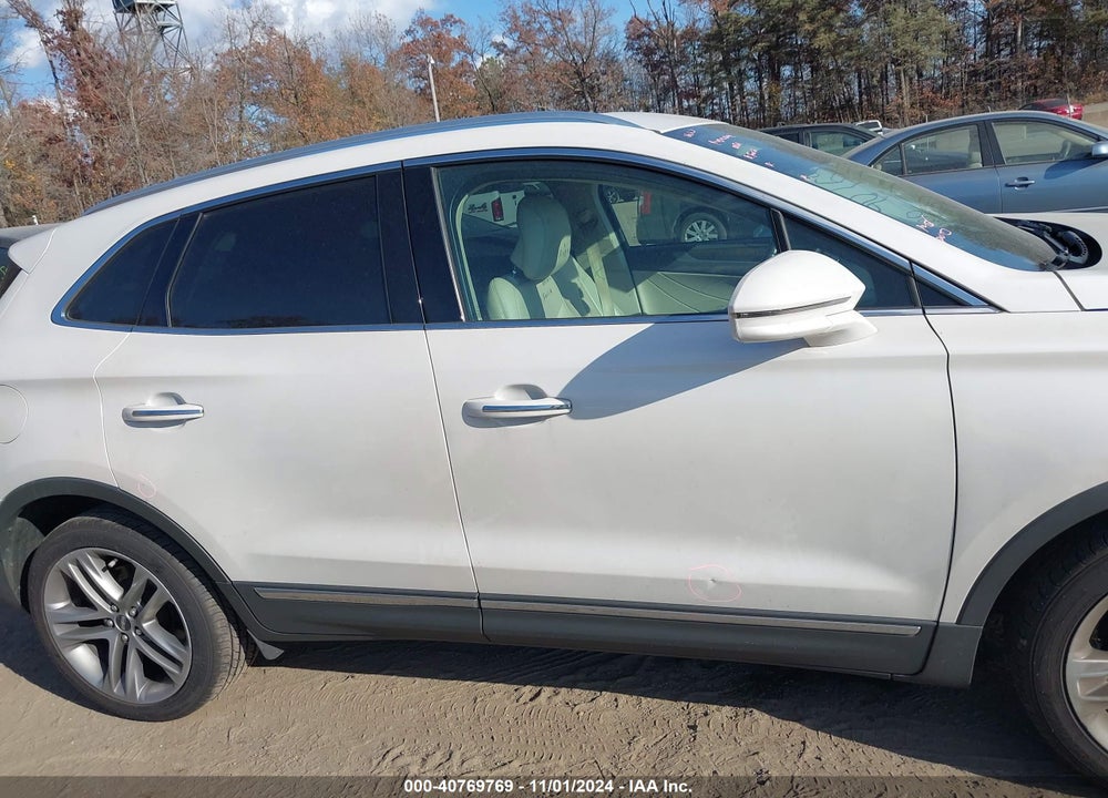 2019 LINCOLN MKC RESERVE VIN: 5LMCJ3D97KUL19047