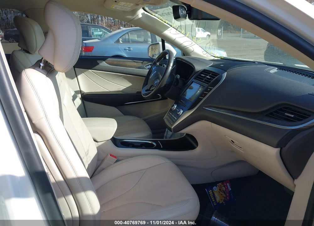 2019 LINCOLN MKC RESERVE VIN: 5LMCJ3D97KUL19047
