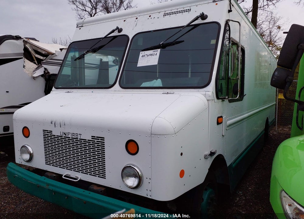 2008 WORKHORSE CUSTOM CHASSIS COMMERCIAL CHASSIS W42 VIN: 5B4KPD27683432579