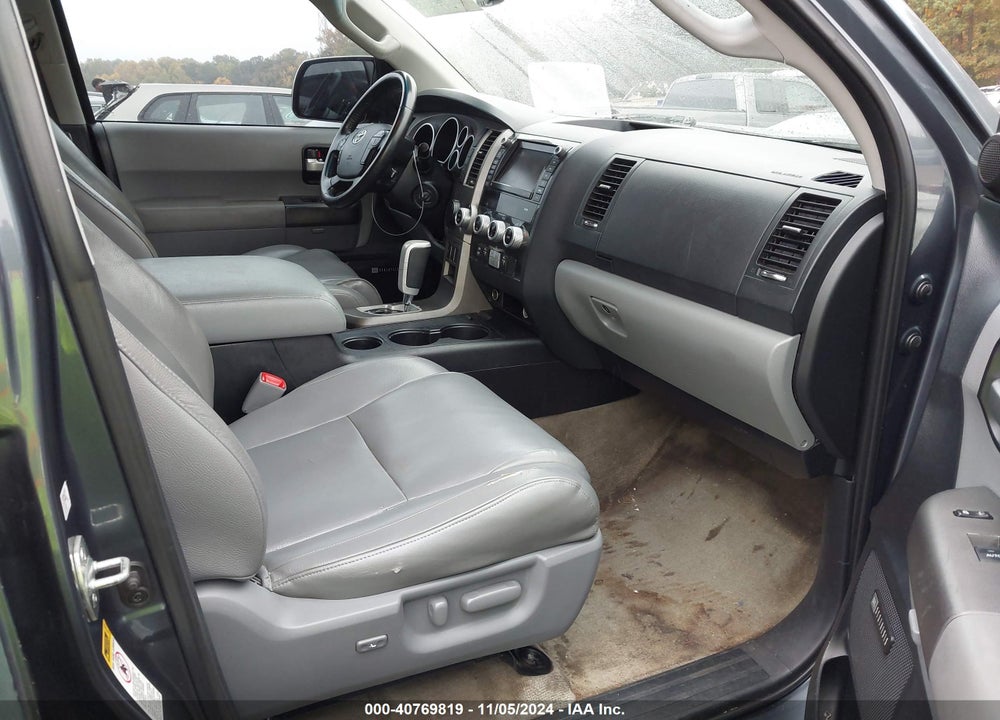 2010 TOYOTA SEQUOIA LIMITED 5.7L V8 VIN: 5TDKY5G12AS025820