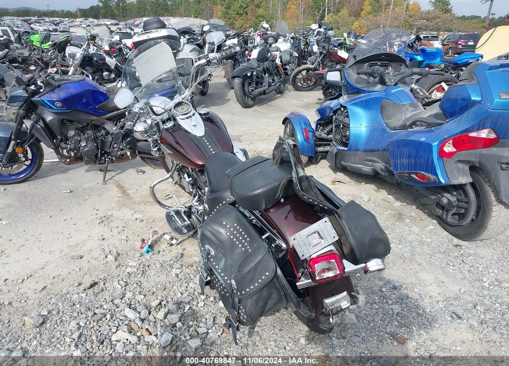 2011 HARLEY-DAVIDSON FLSTC VIN: 1HD1BW510BB016353