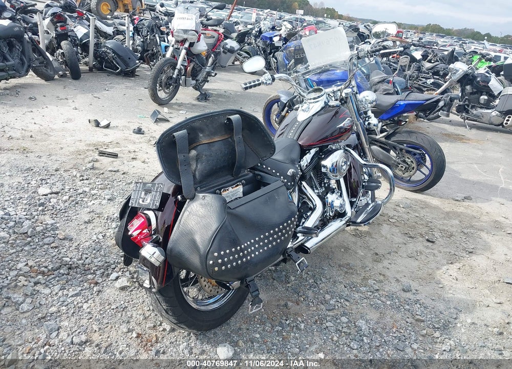 2011 HARLEY-DAVIDSON FLSTC VIN: 1HD1BW510BB016353