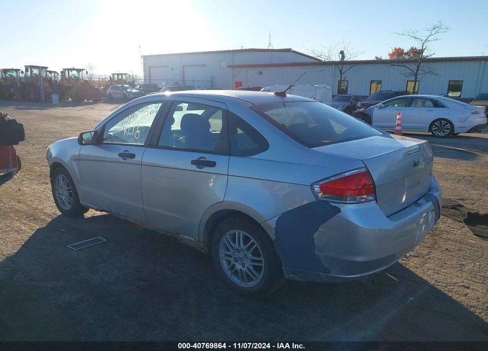 2010 FORD FOCUS SE VIN: 1FAHP3FN2AW262447