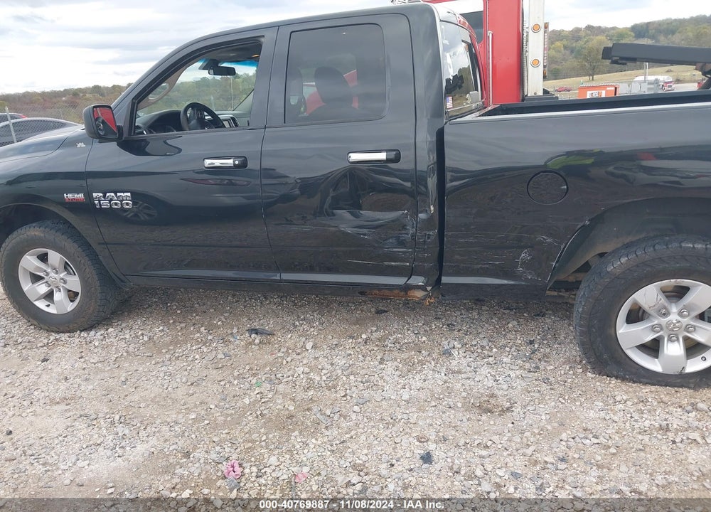 2017 RAM 1500 SLT 4X4 6'4 BOX VIN: 1C6RR7GT8HS578487