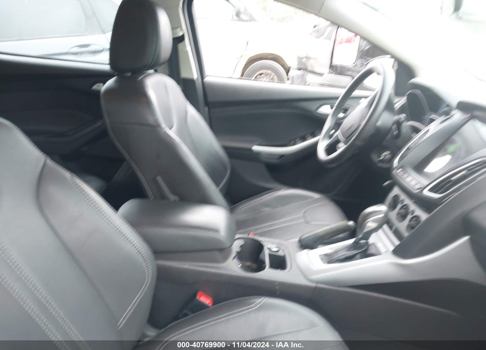 2014 FORD FOCUS VIN: 1FADP3K28EL180286