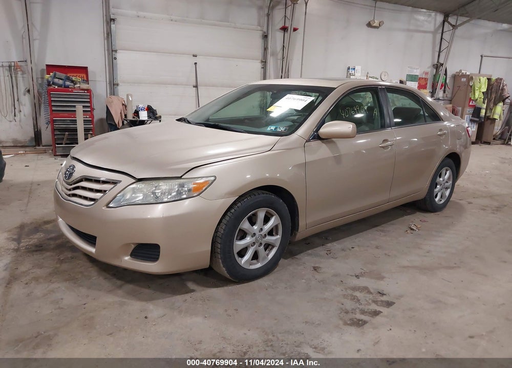 2011 TOYOTA CAMRY LE VIN: 4T1BF3EK5BU145982