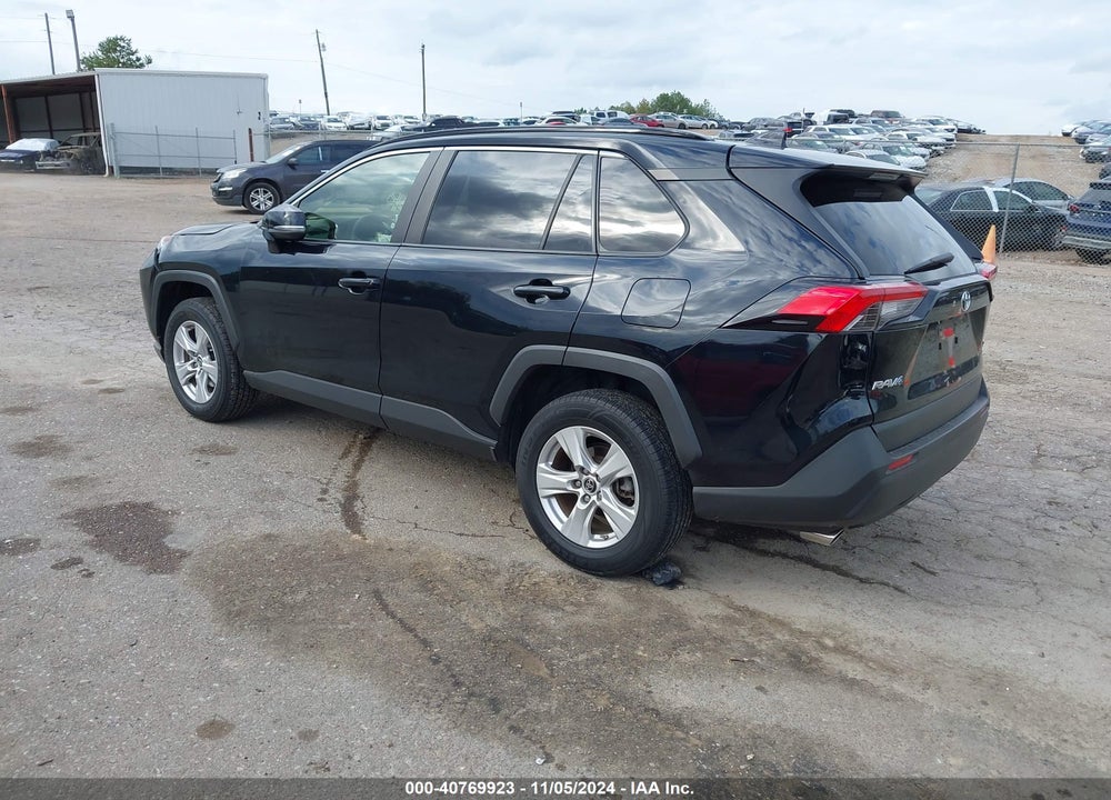 2019 TOYOTA RAV4 XLE VIN: JTMP1RFV9KD501676