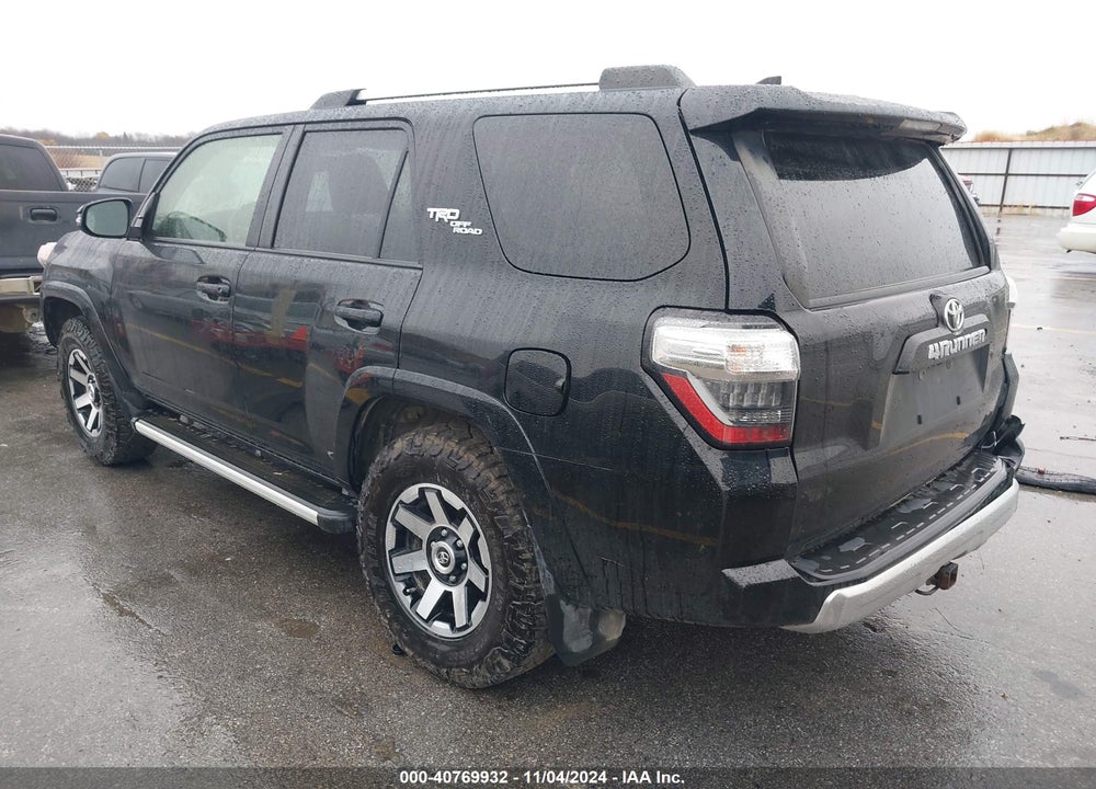 2018 TOYOTA 4RUNNER TRD OFF ROAD PREMIUM VIN: JTEBU5JR6J5489009